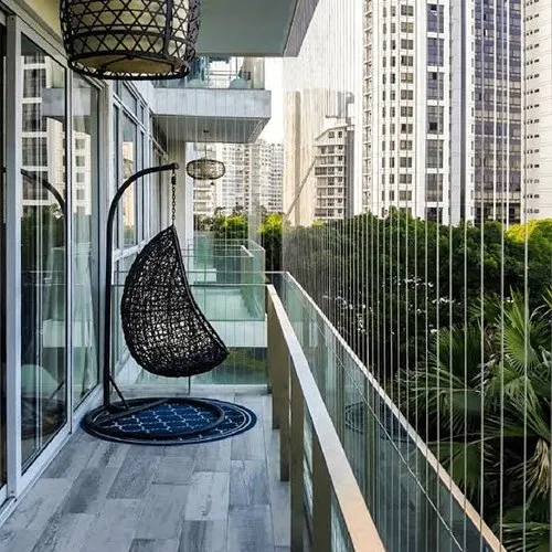Invisible grill on a balcony